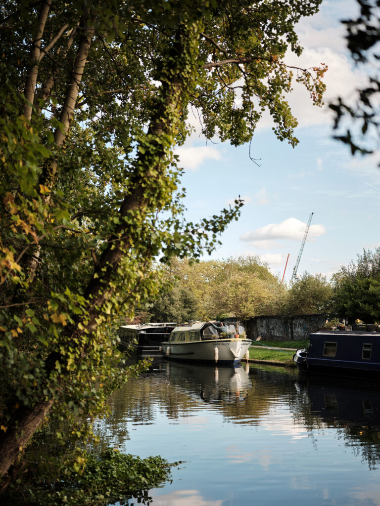 The canal is only a short walk from Kensal Green
